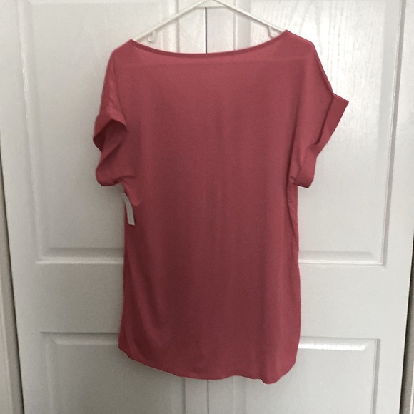 Soho New York and Company jeans pullover Top with bottom tie. - Picture 5 of 8